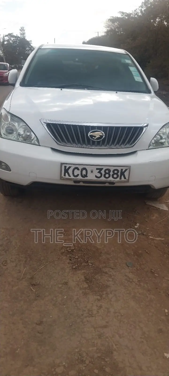 Toyota Harrier 240G 2012 White
