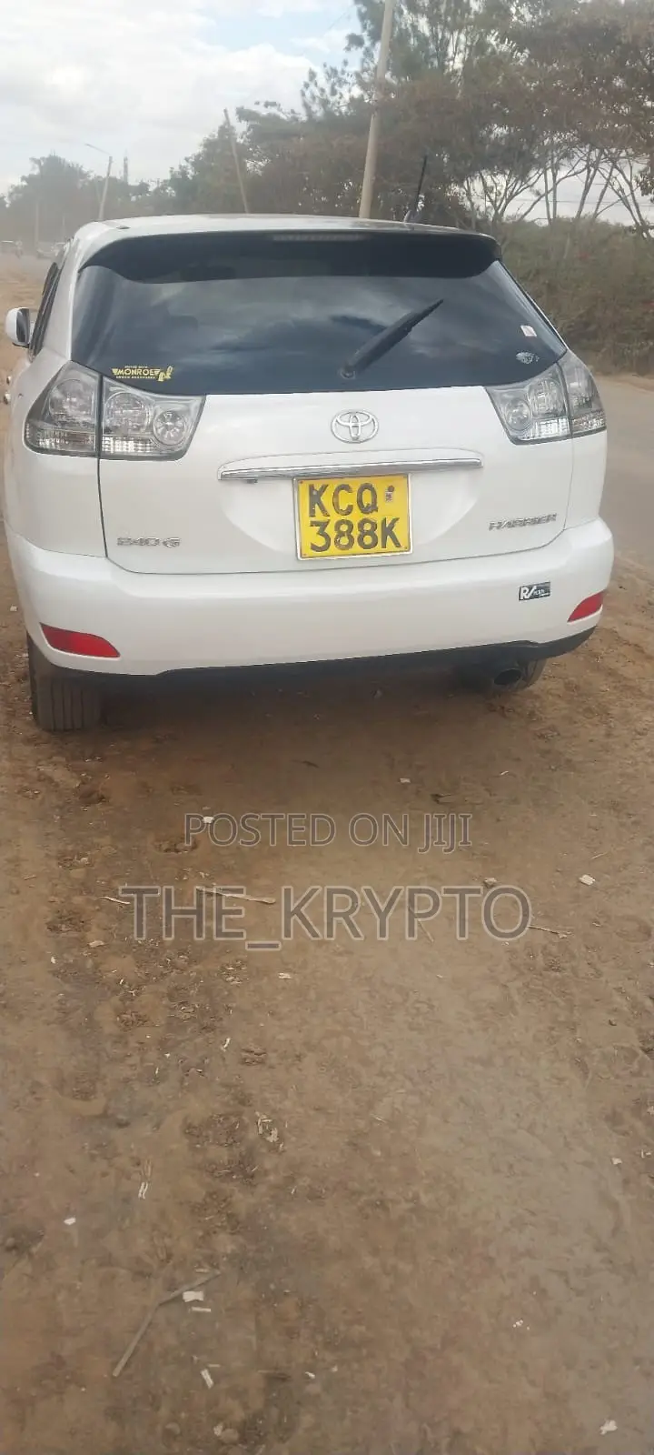 Toyota Harrier 240G 2012 White