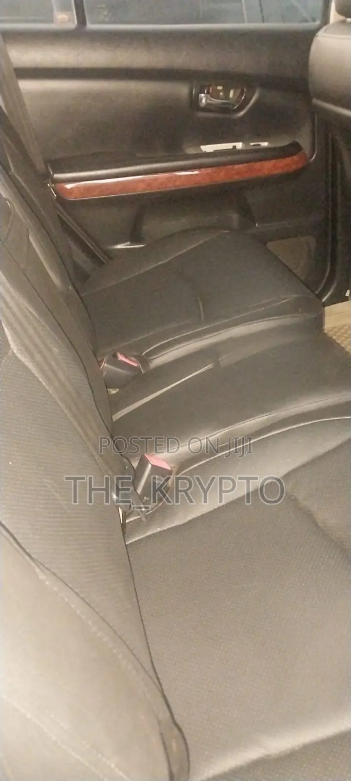 Toyota Harrier 240G 2012 White