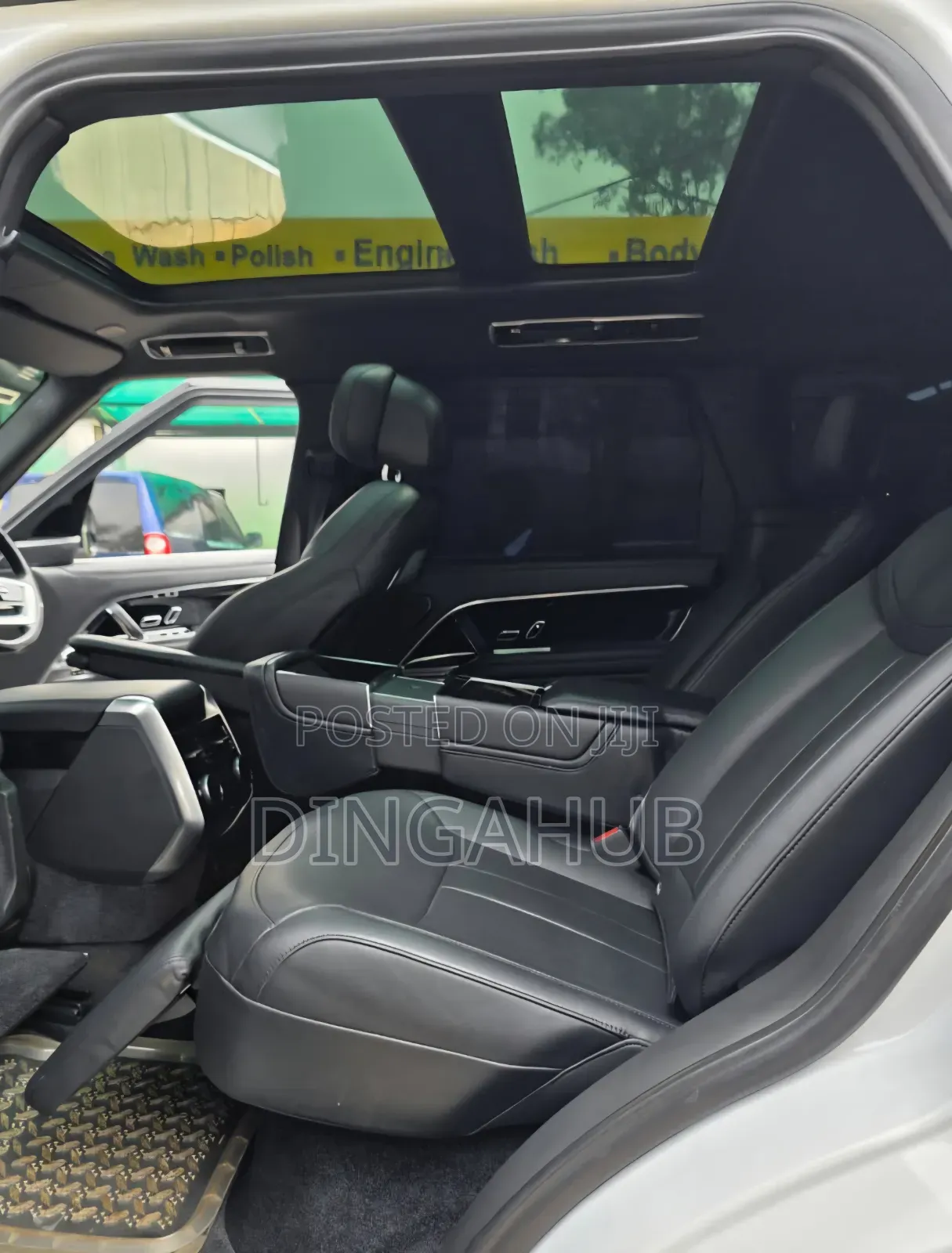 Land Rover Range Rover Vogue 2022 White