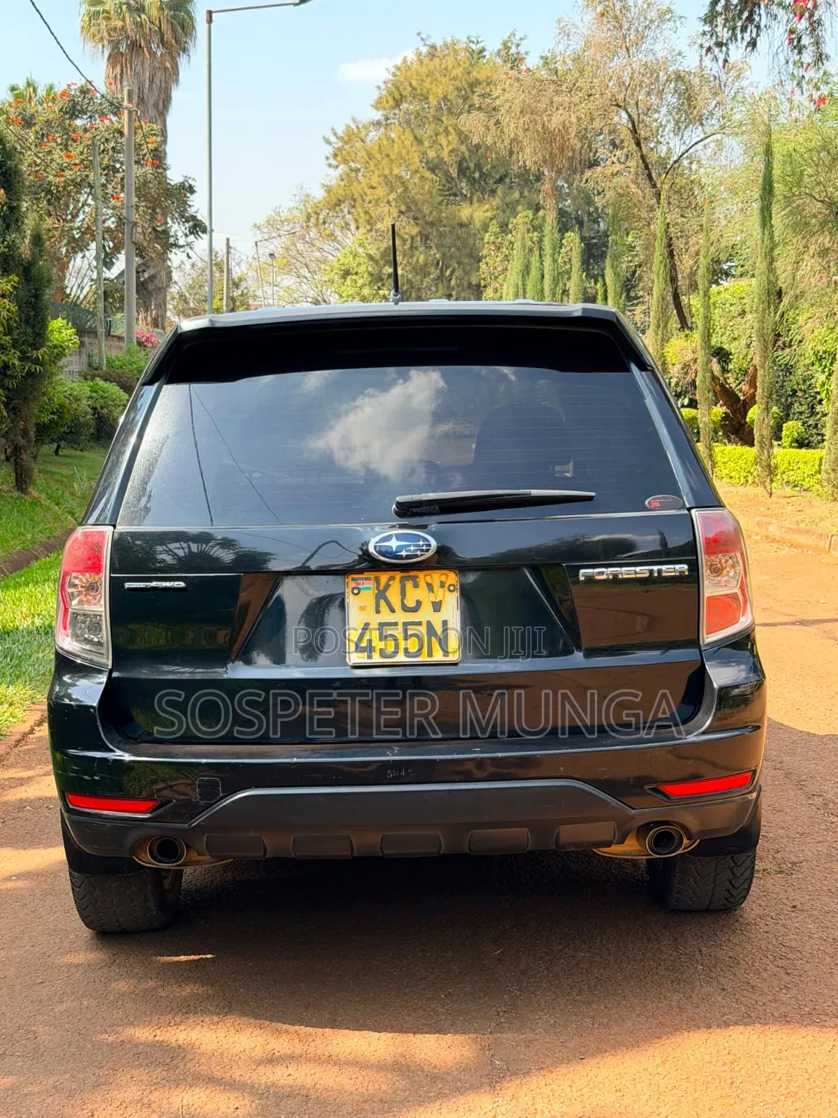 Subaru 1800 2012 Black
