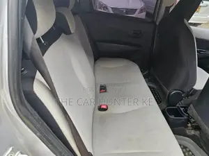 Toyota Vitz 1.0 FWD 3dr 2014