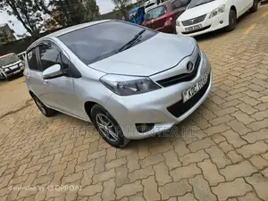 Toyota Vitz 1.0 FWD 3dr 2014