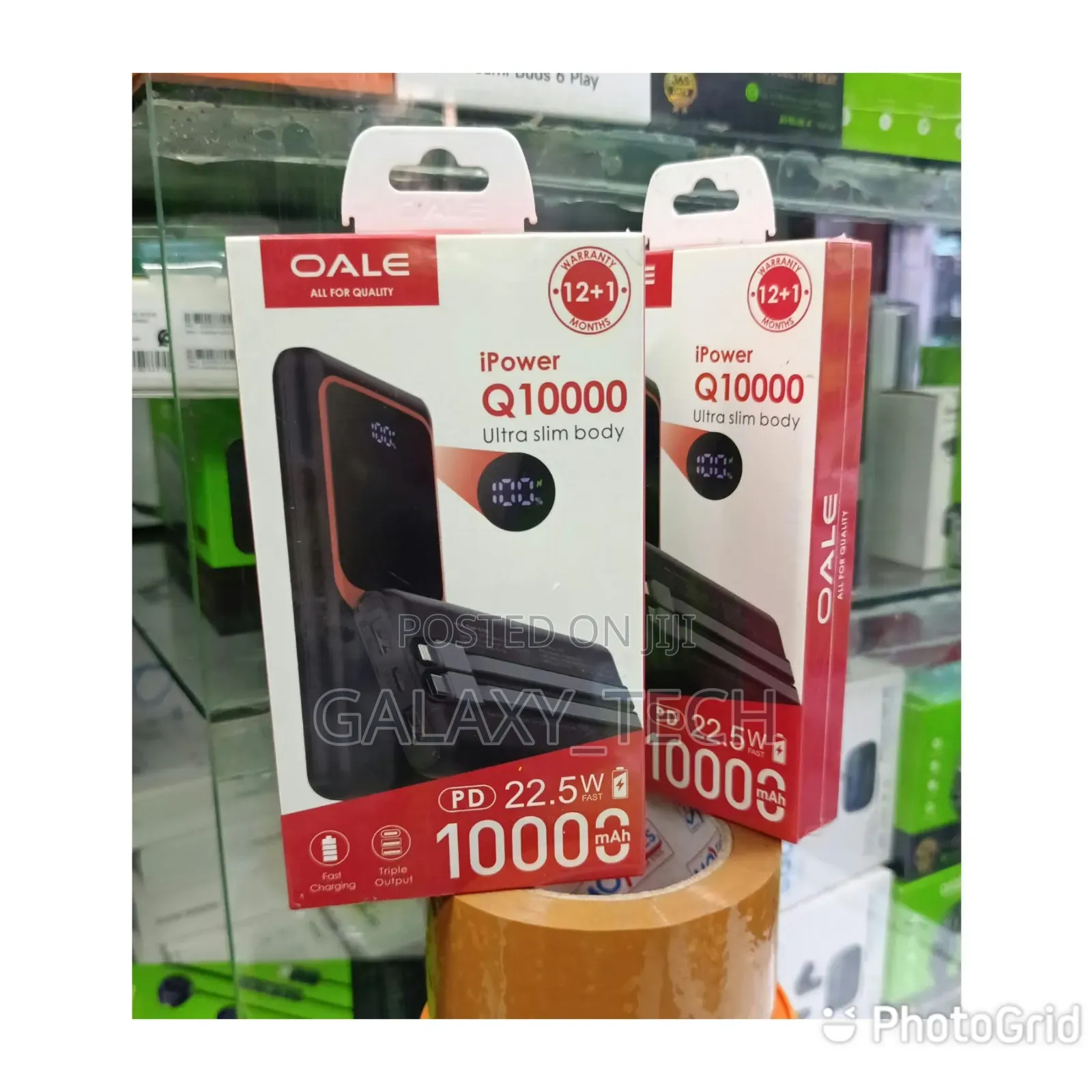 OALE Q10000 22.5W - Ultra Slim With Built-in Cables | iPhone + Type-C