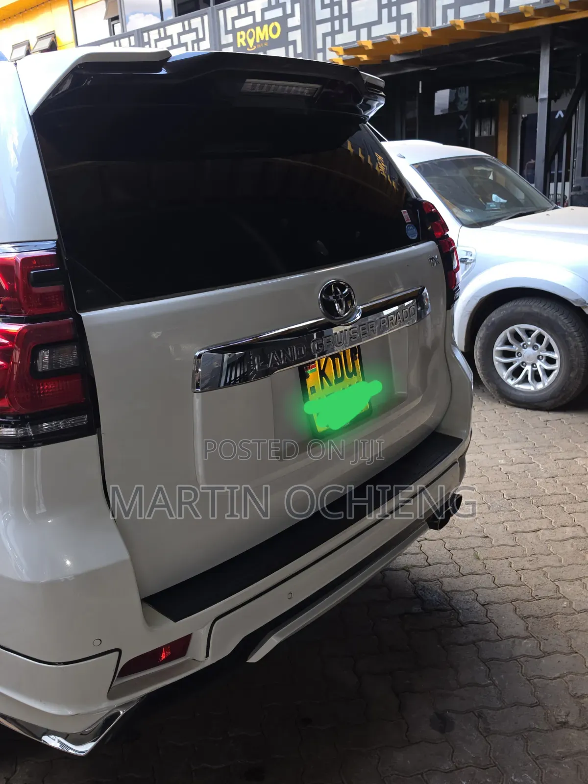 Toyota Land Cruiser Prado 2019 White