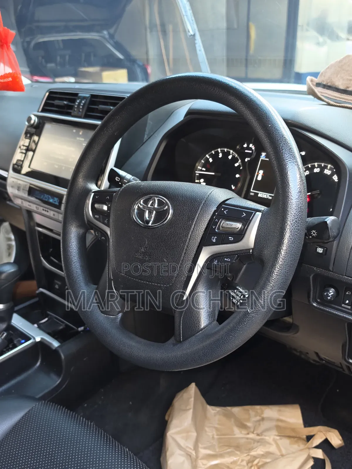 Toyota Land Cruiser Prado 2019 White
