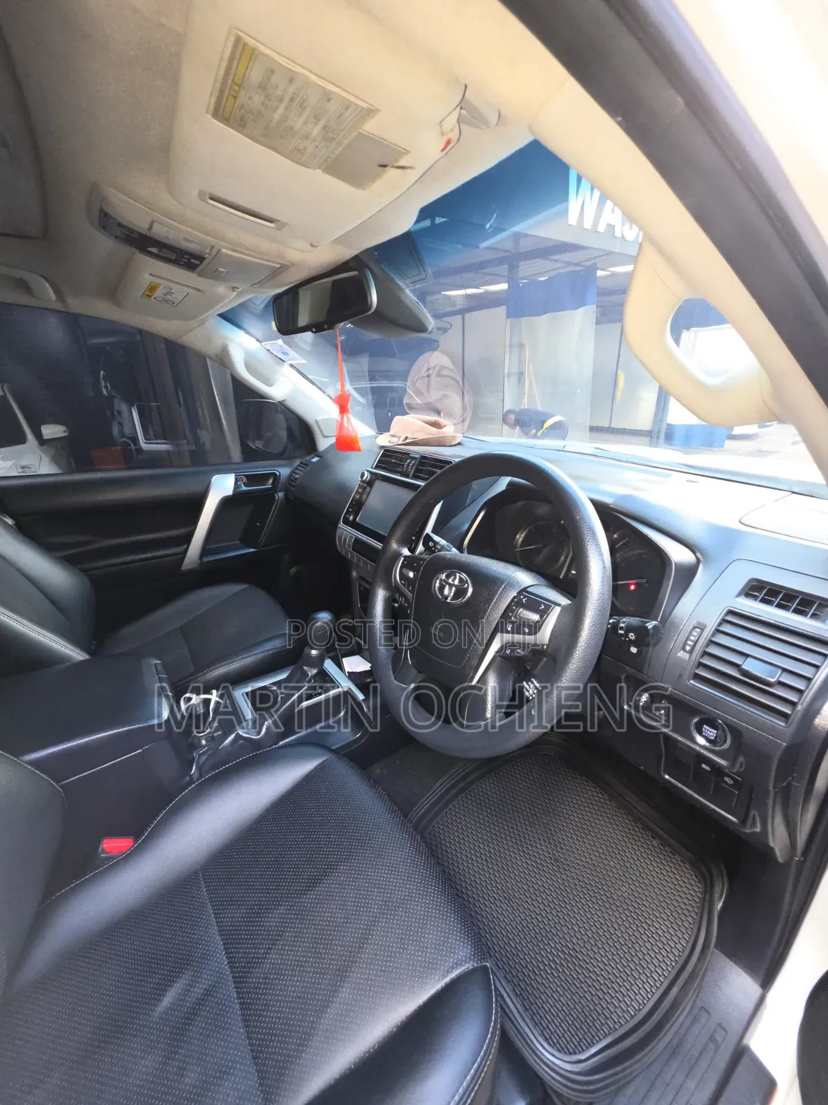 Toyota Land Cruiser Prado 2019 White