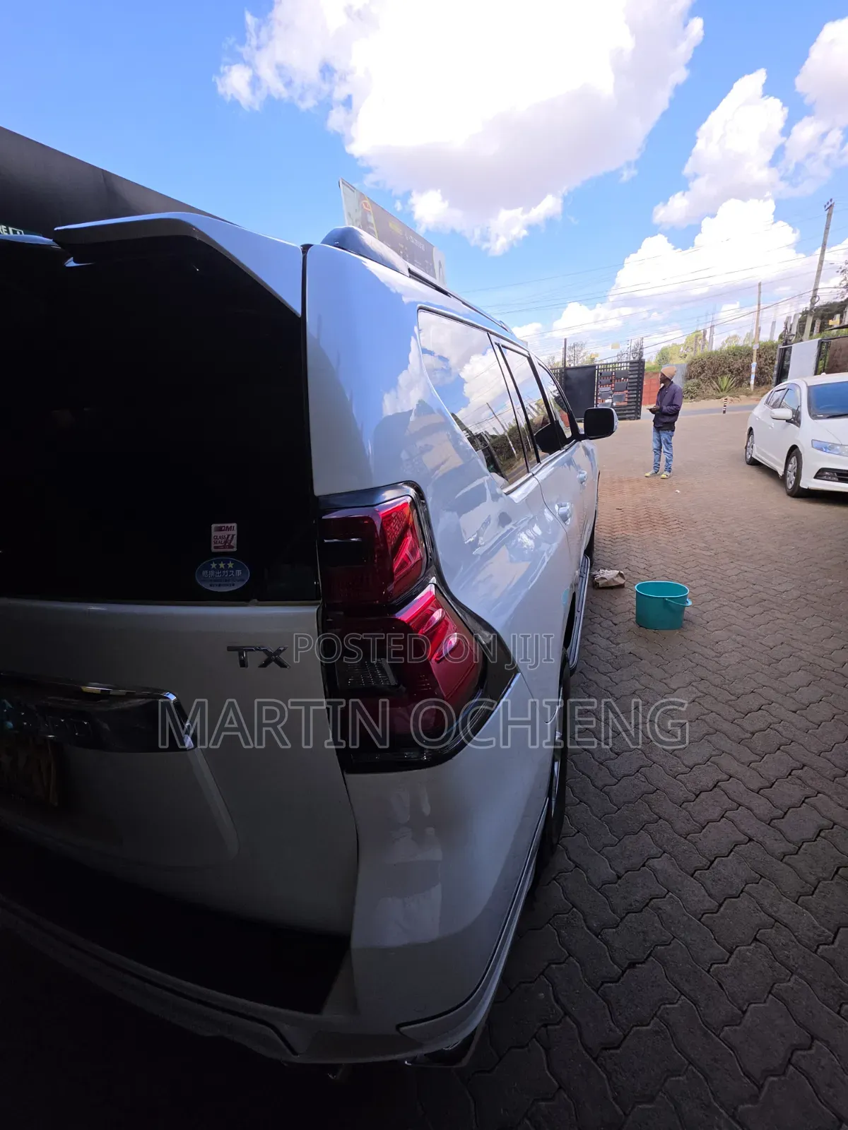Toyota Land Cruiser Prado 2019 White
