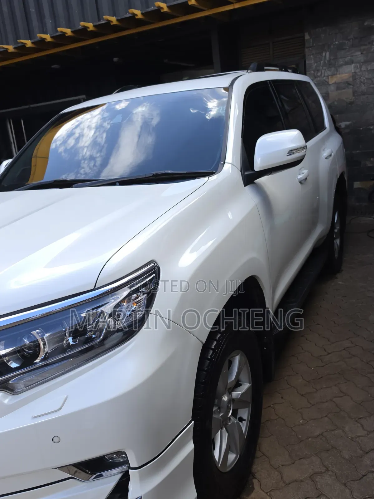 Toyota Land Cruiser Prado 2019 White