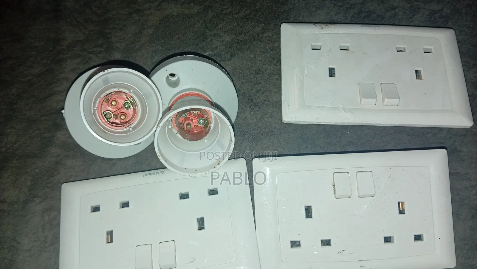 Double/ Sockets Twin