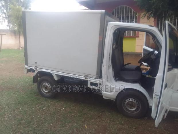 Carry Truck