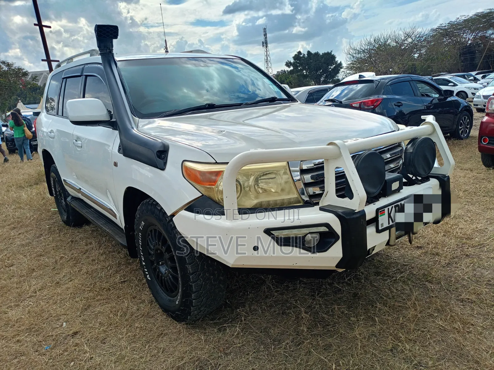 Toyota Land Cruiser 2012 White