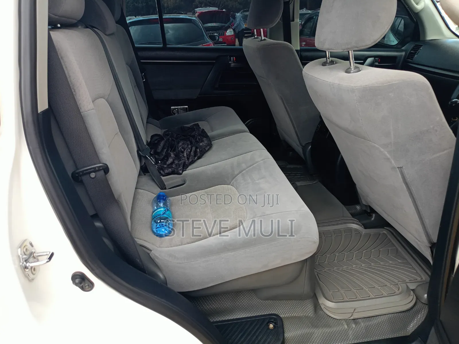 Toyota Land Cruiser 2012 White