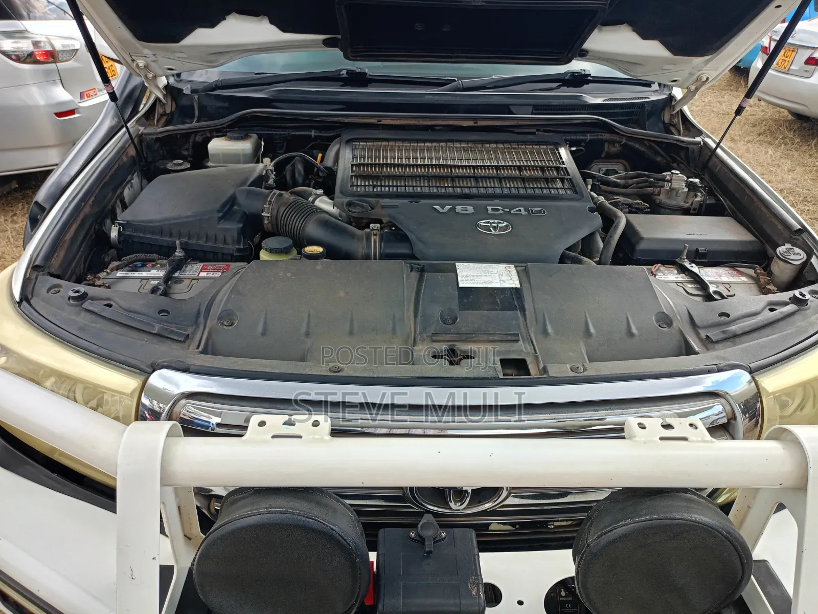 Toyota Land Cruiser 2012 White