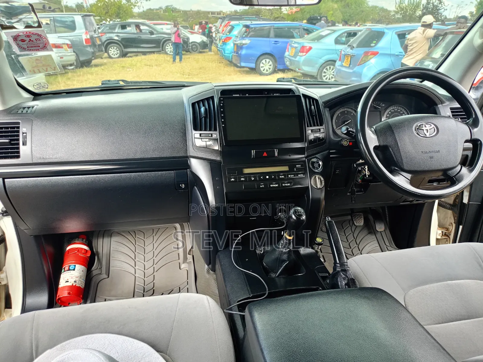 Toyota Land Cruiser 2012 White