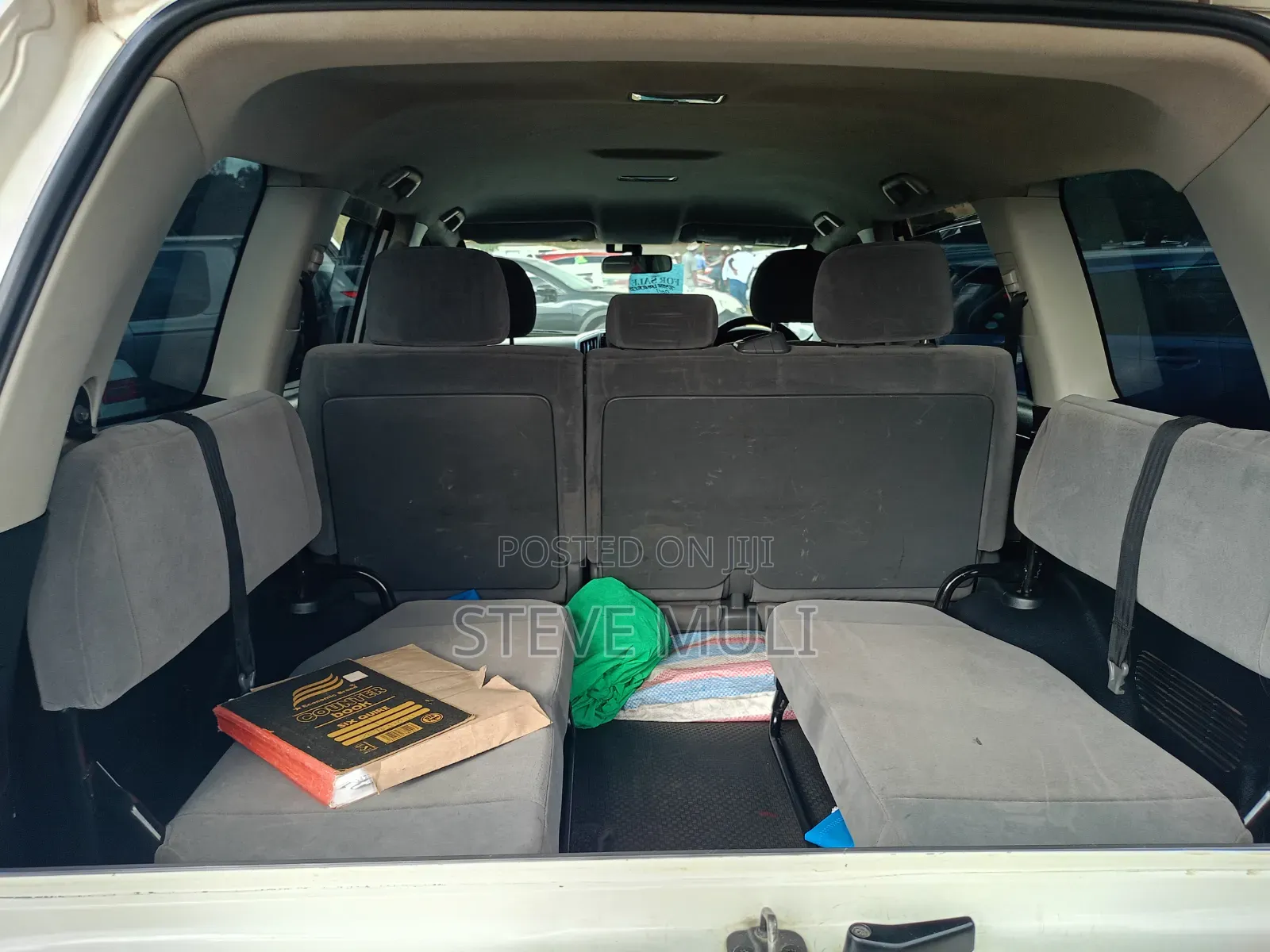 Toyota Land Cruiser 2012 White