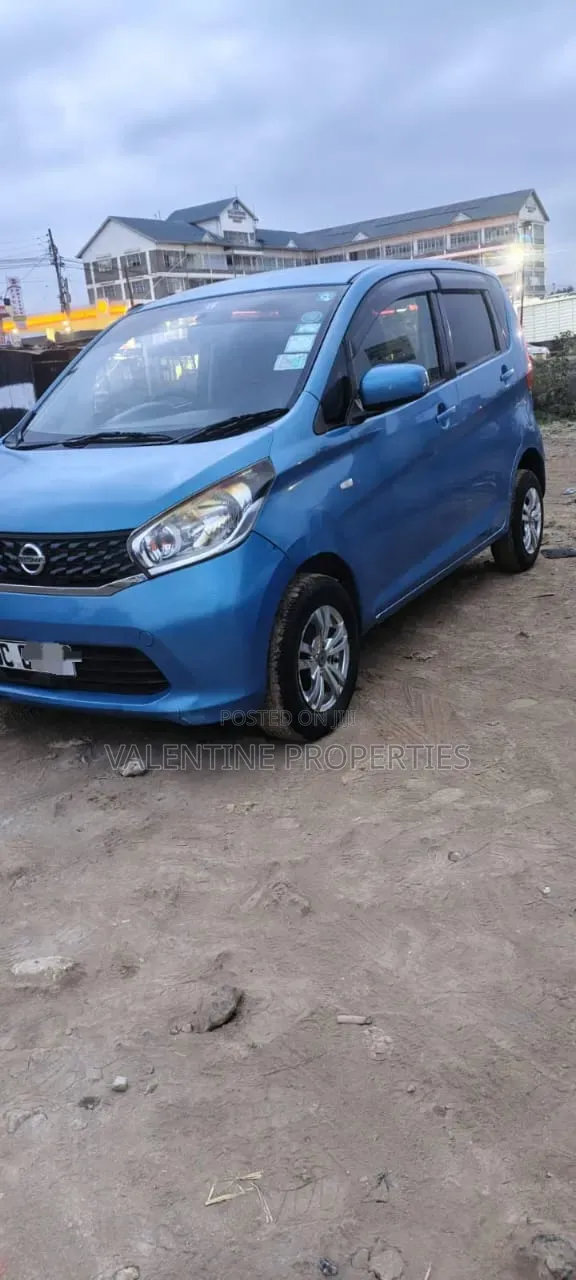 Nissan Dayz 2014 Blue