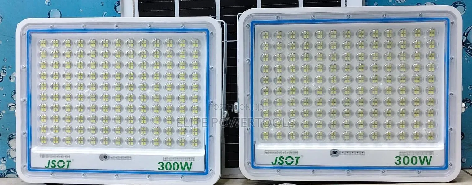 *2in1 300W THD Solar Floodlights