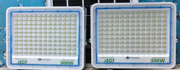 *2in1 300W THD Solar Floodlights - thumbnail 2