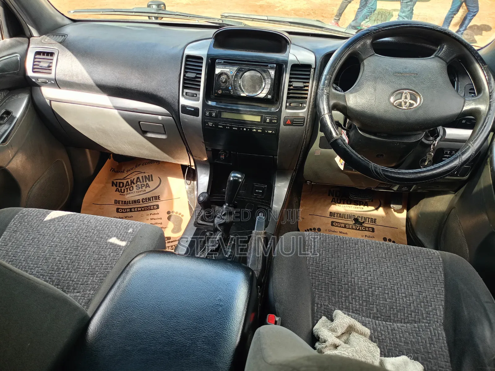Toyota Land Cruiser Prado 2005 Gray