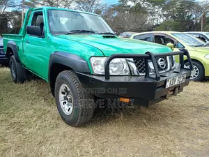 Nissan Patrol 2016 Green