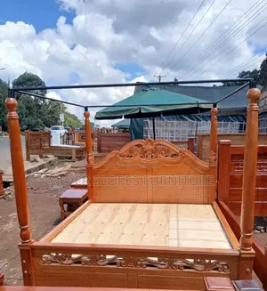 Poster Bed 6by6( King Size Bed)