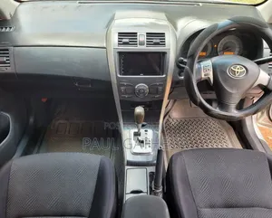 Toyota Corolla Fielder 2011 Silver