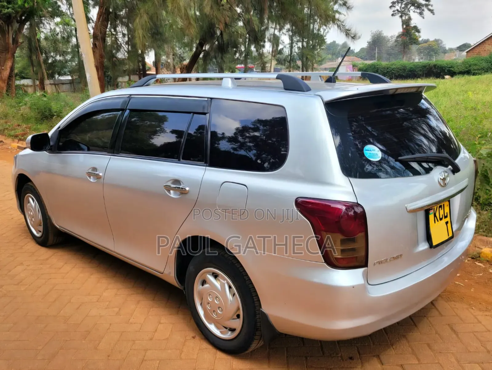 Toyota Corolla Fielder 2011 Silver
