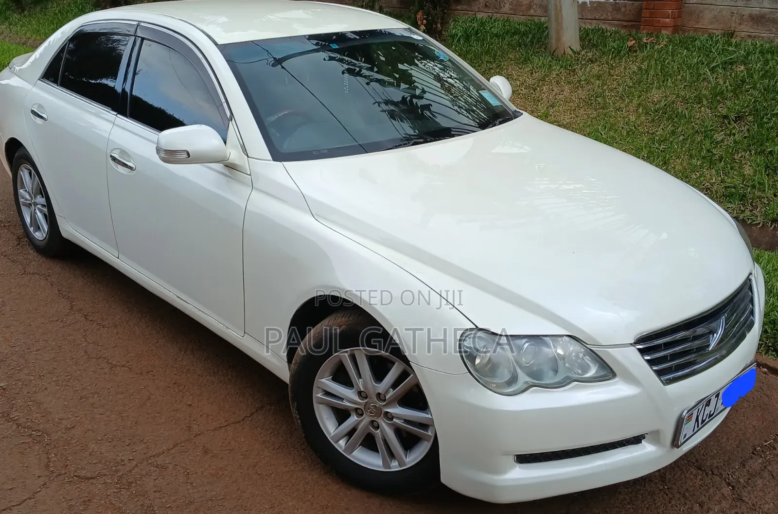 Toyota Mark X 2009 Off white