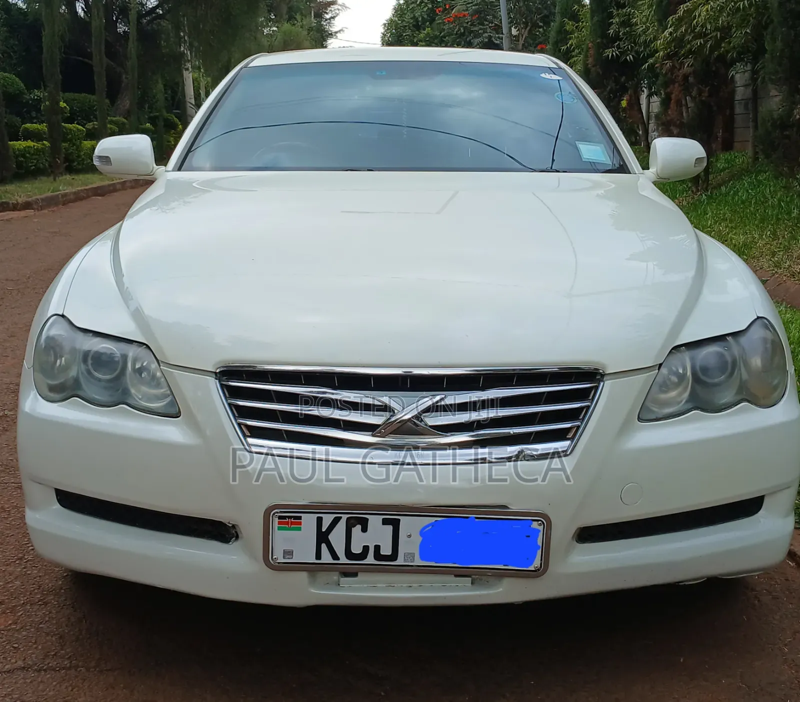 Toyota Mark X 2009 Off white