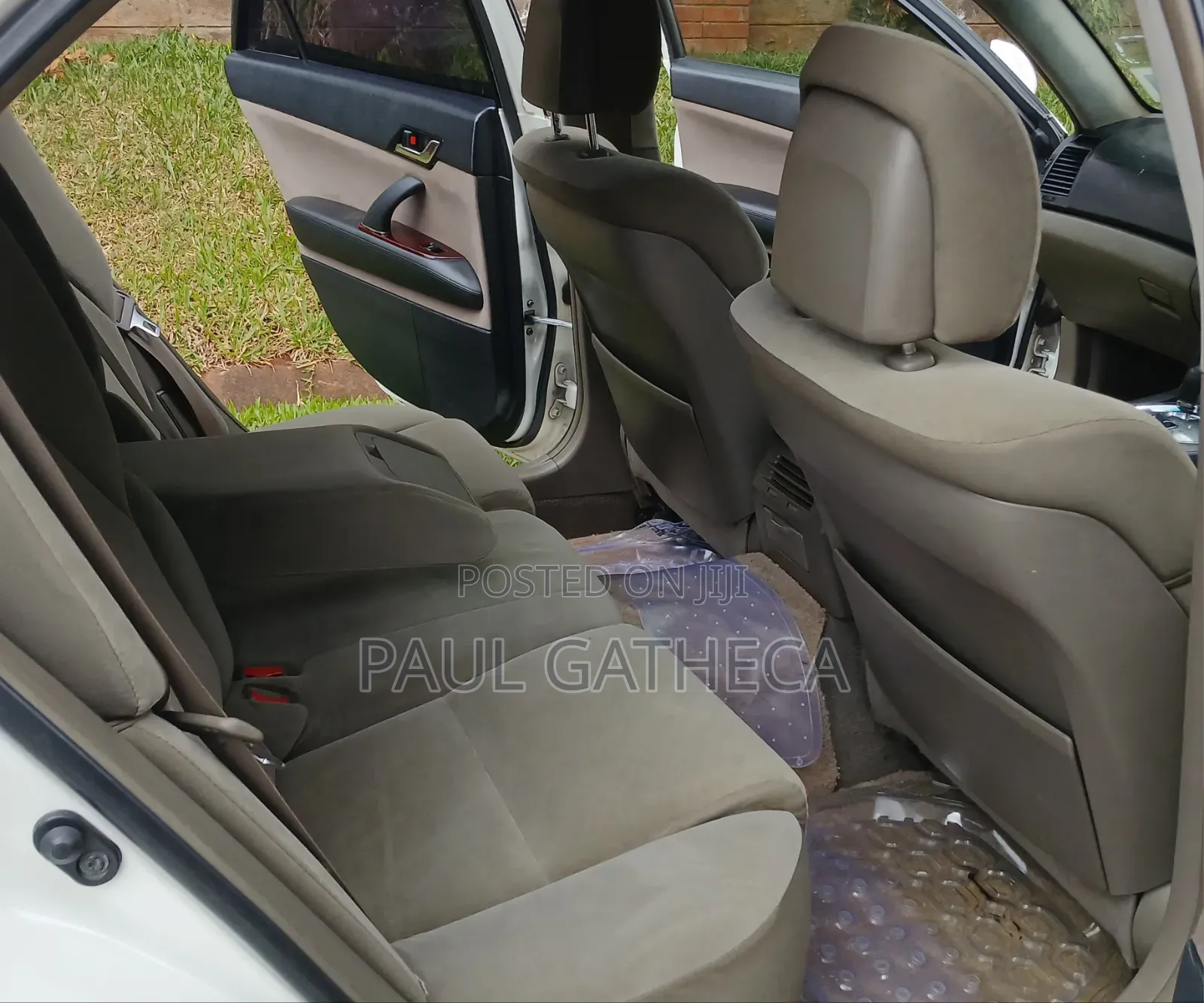 Toyota Mark X 2009 Off white