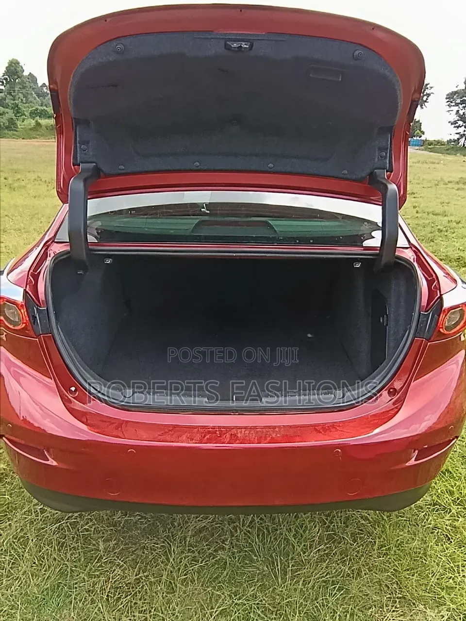 Mazda Axela 2018 Red