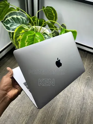 Laptop Apple MacBook 2019 16GB Intel Core i7 SSD 512GB