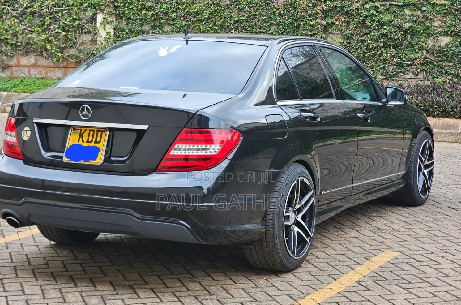Mercedes-Benz C200 2014 Black