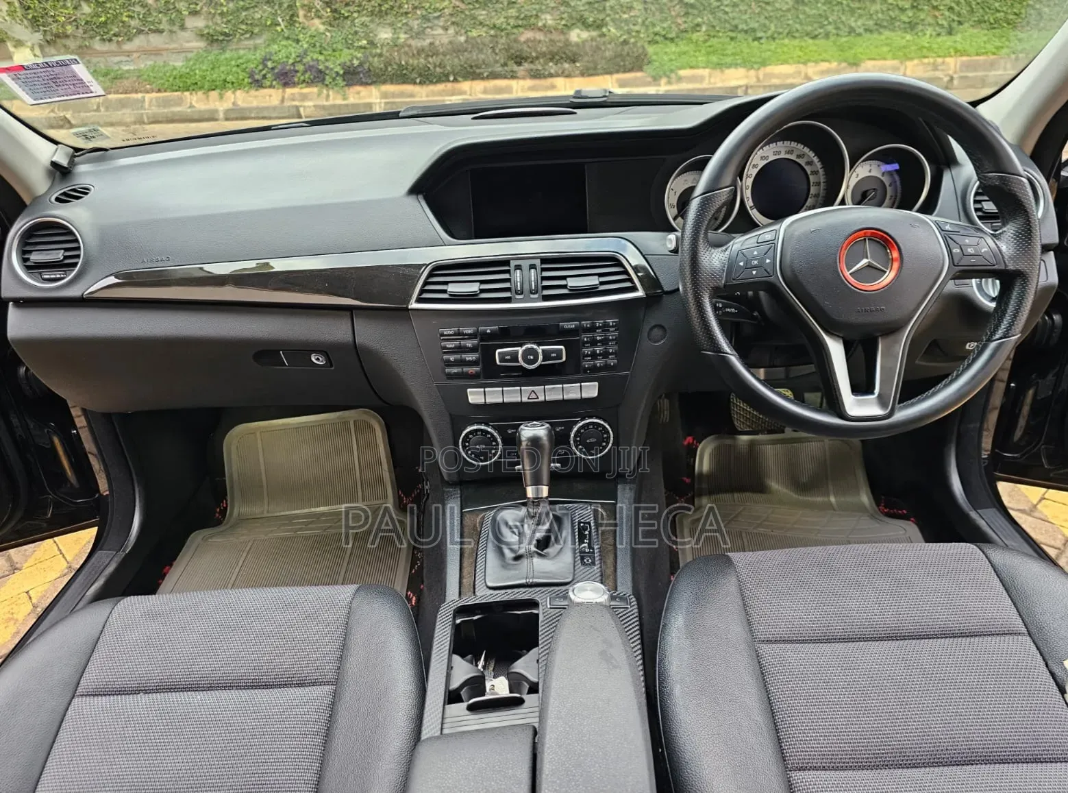 Mercedes-Benz C200 2014 Black