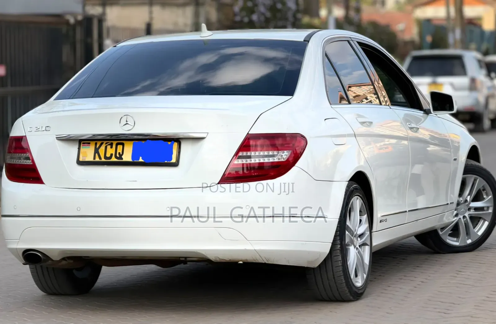Mercedes-Benz C200 2011 White