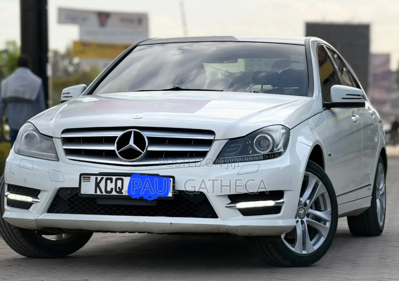Mercedes-Benz C200 2011 White