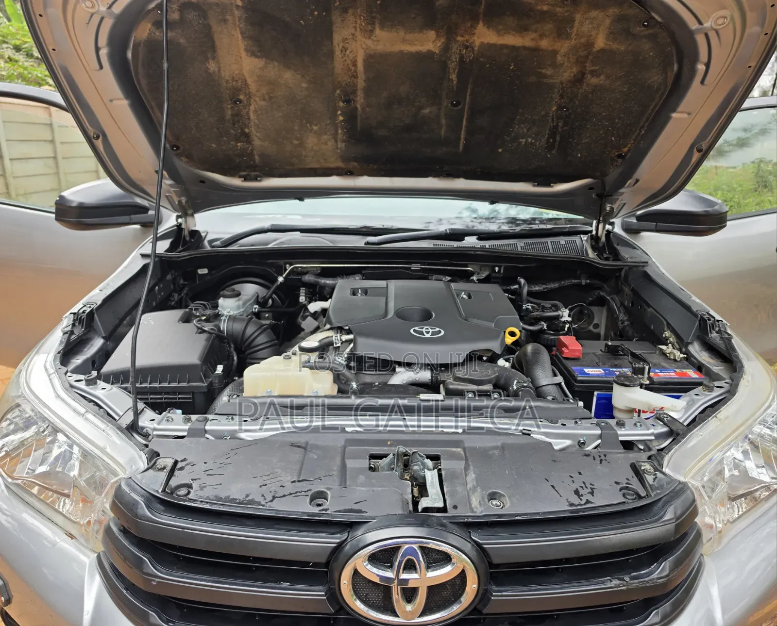 Toyota Hilux 2021 Gray