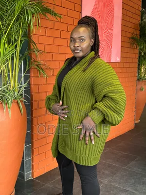 Crochet Sweatet Cardigan