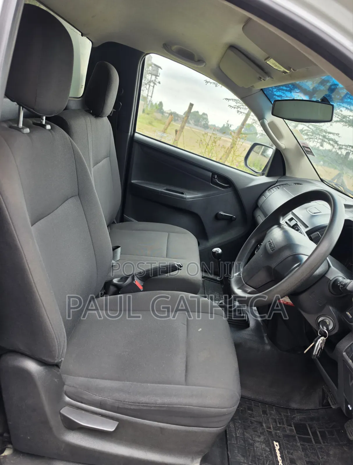 Isuzu D-MAX 2011 White