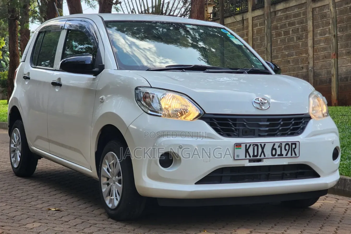 Toyota Passo 2018 White