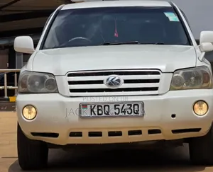 Toyota Kluger 2004 White
