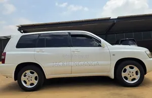 Toyota Kluger 2004 White