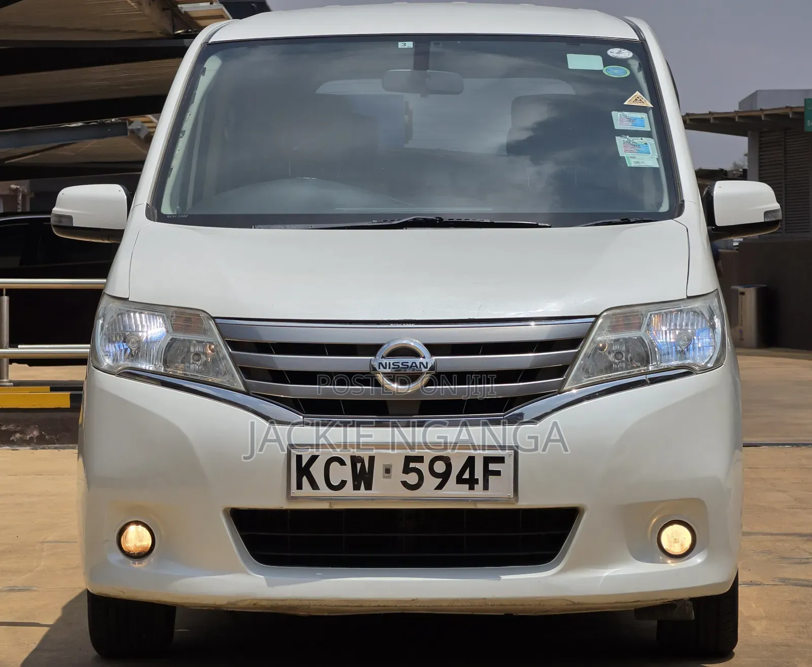 Nissan Serena 2012 White