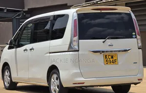 Nissan Serena 2012 White