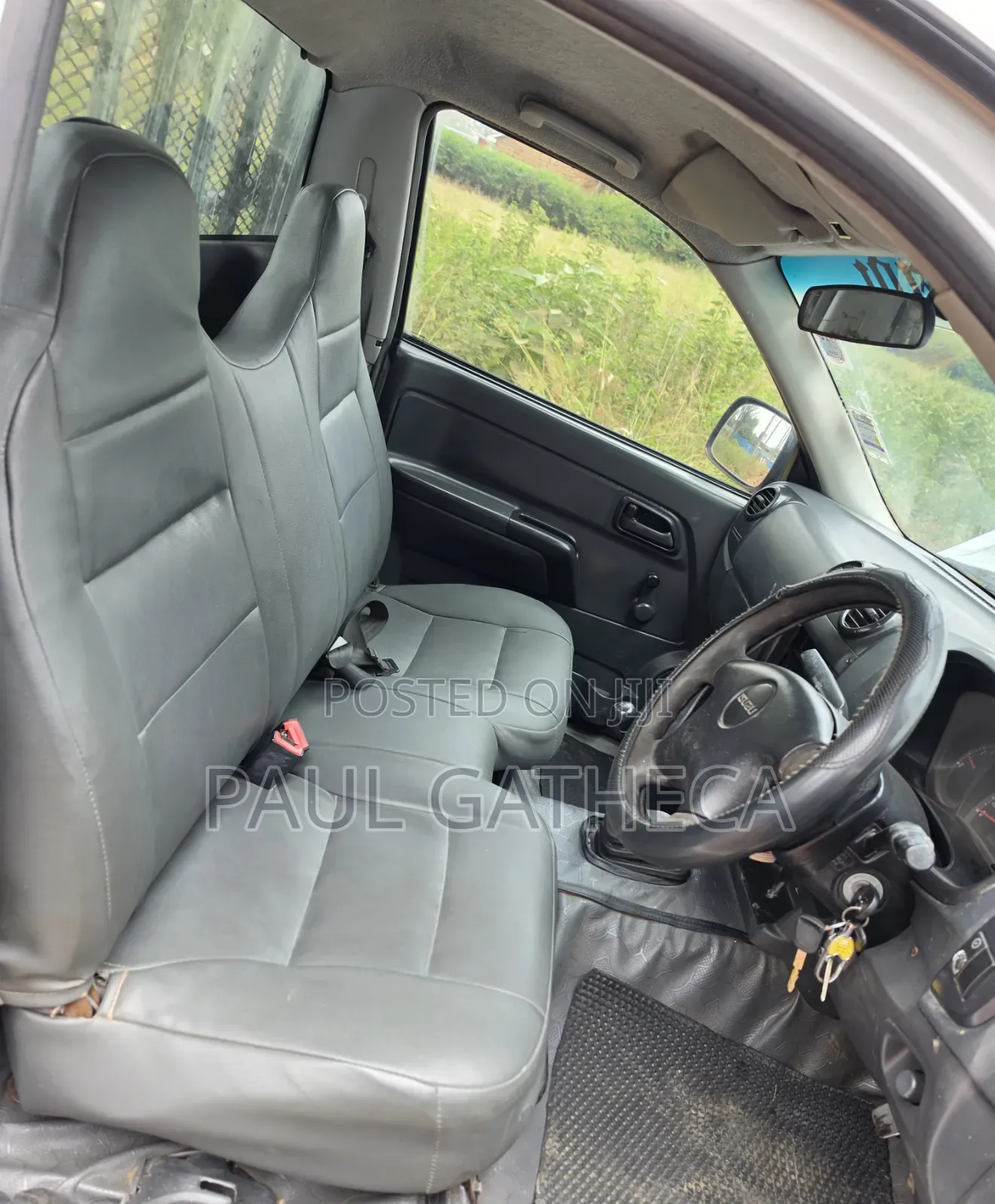 Isuzu D-MAX 2013 White