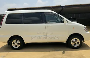 Toyota TownAce 2000 White