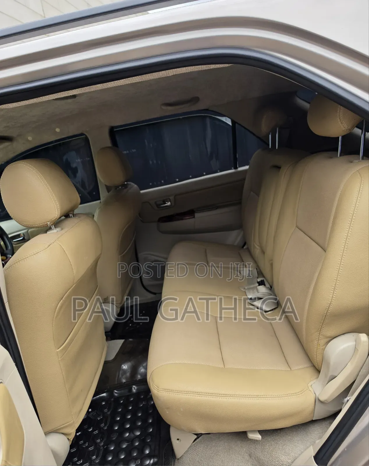 Toyota Fortuner 2009 Gold