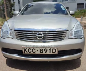Nissan Bluebird 2008 Silver