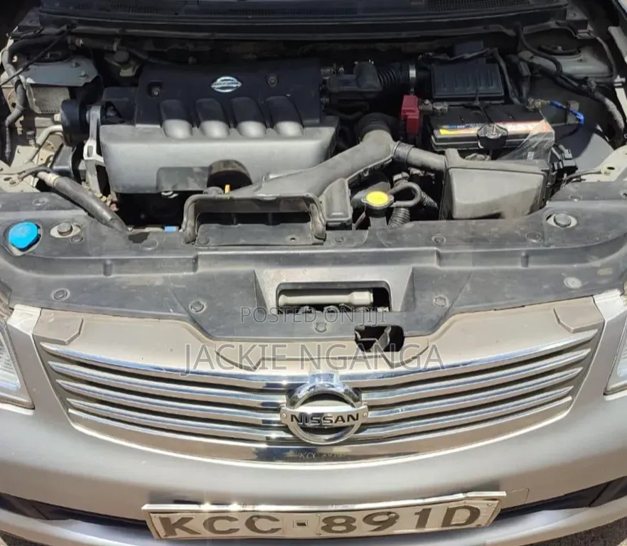 Nissan Bluebird 2008 Silver